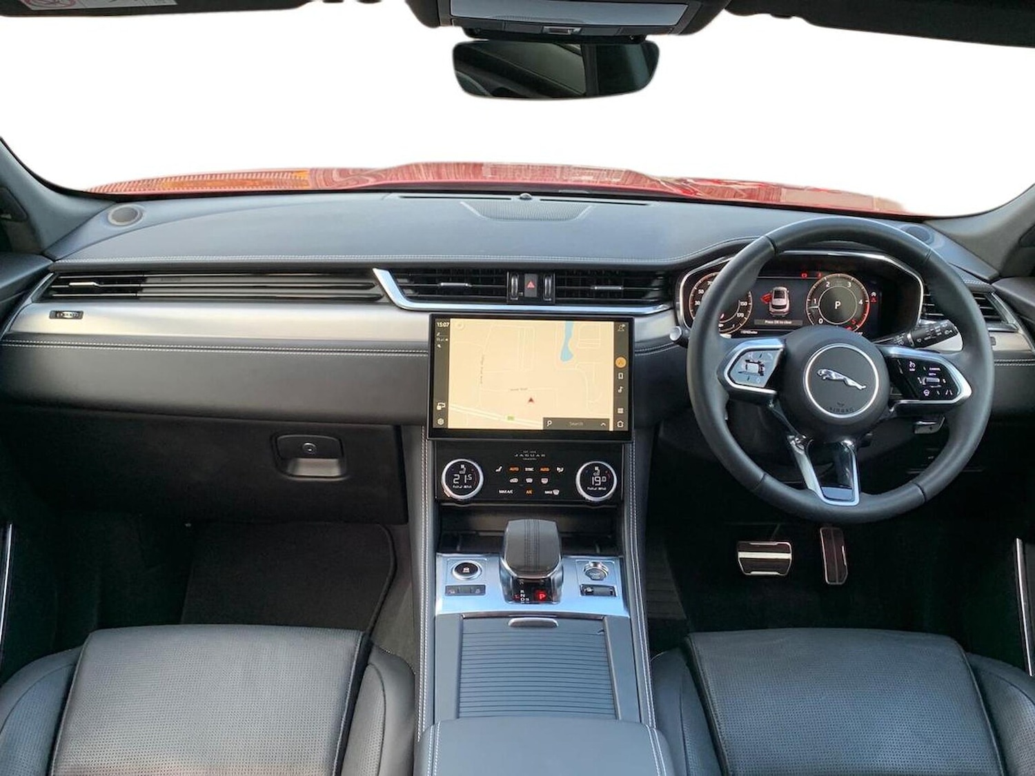 Used Jaguar F-Pace 2024 for sale - 76357880: Photo 9