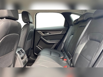 Used Jaguar F-Pace 2022 for sale - 75436784: Photo