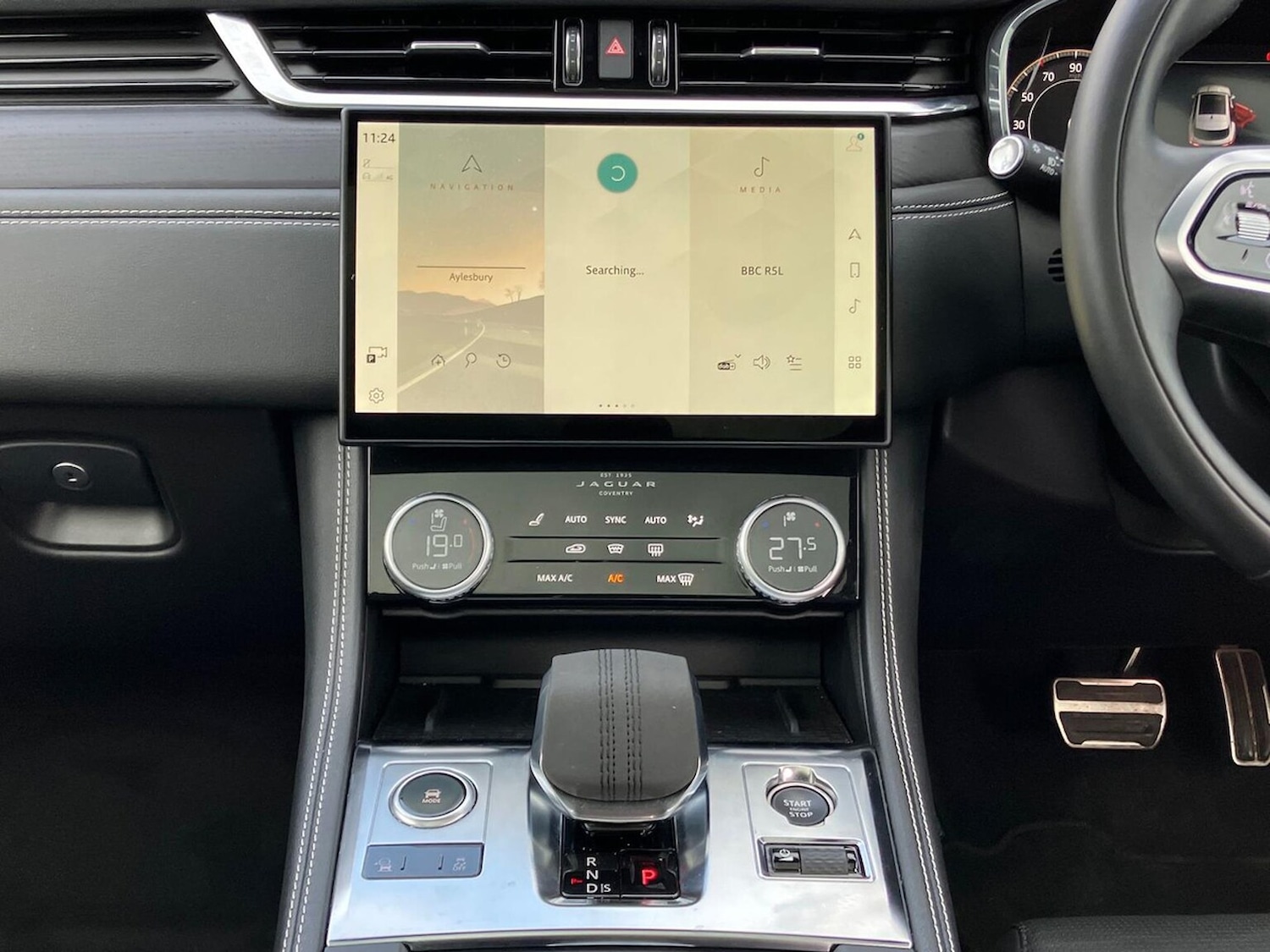 Used Jaguar F-Pace 2023 for sale - 77896282: Photo 14