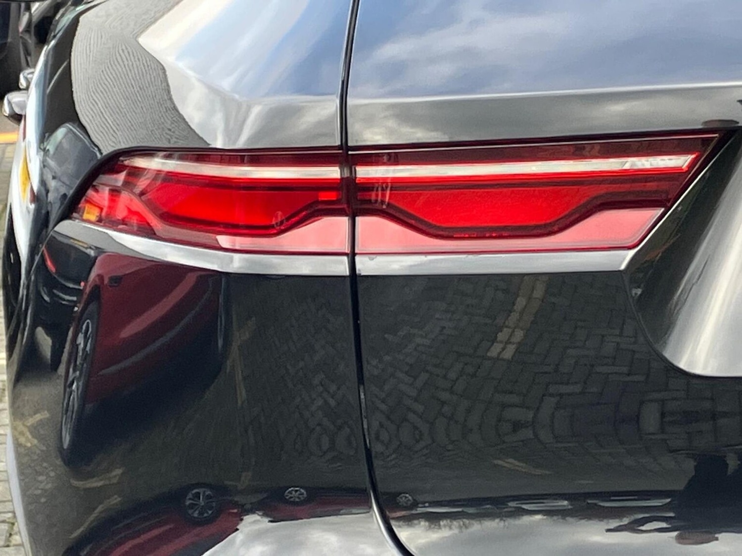 Used Jaguar F-Pace 2023 for sale - 77896282: Photo 19