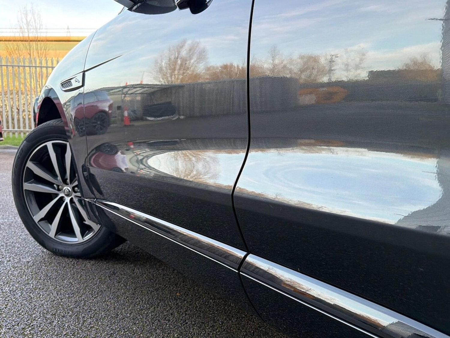 Used Jaguar F-Pace 2023 for sale - 76932296: Photo 33