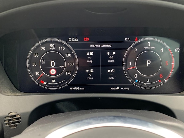 Used Jaguar F-Pace 2019 for sale - 76225136: Photo 16