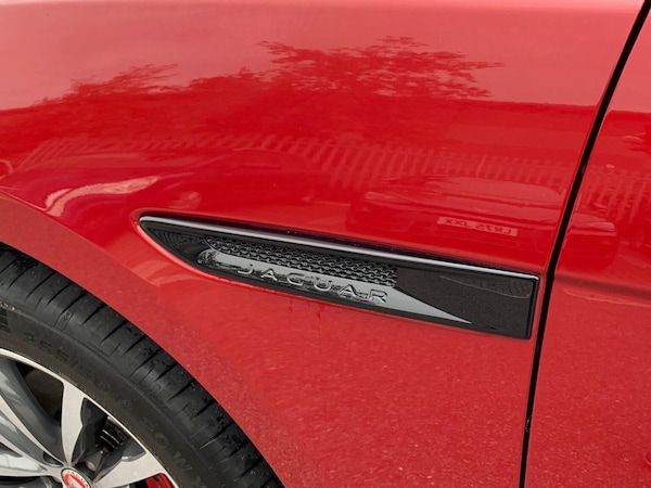Used Jaguar F-Pace 2019 for sale - 76225136: Photo 20