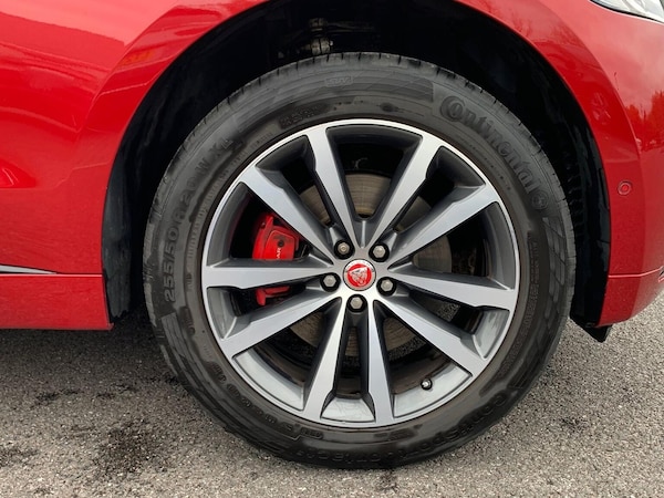 Used Jaguar F-Pace 2019 for sale - 76225136: Photo 8