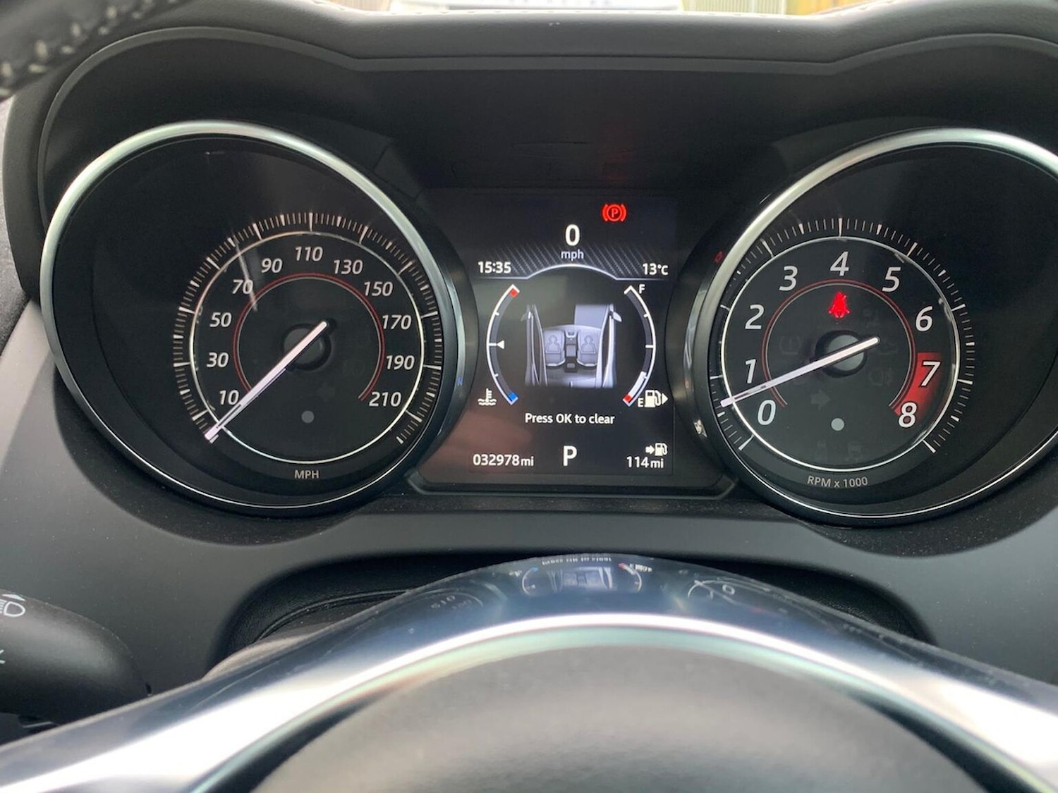 Used Jaguar F-Type 2017 for sale - 76225139: Photo 16