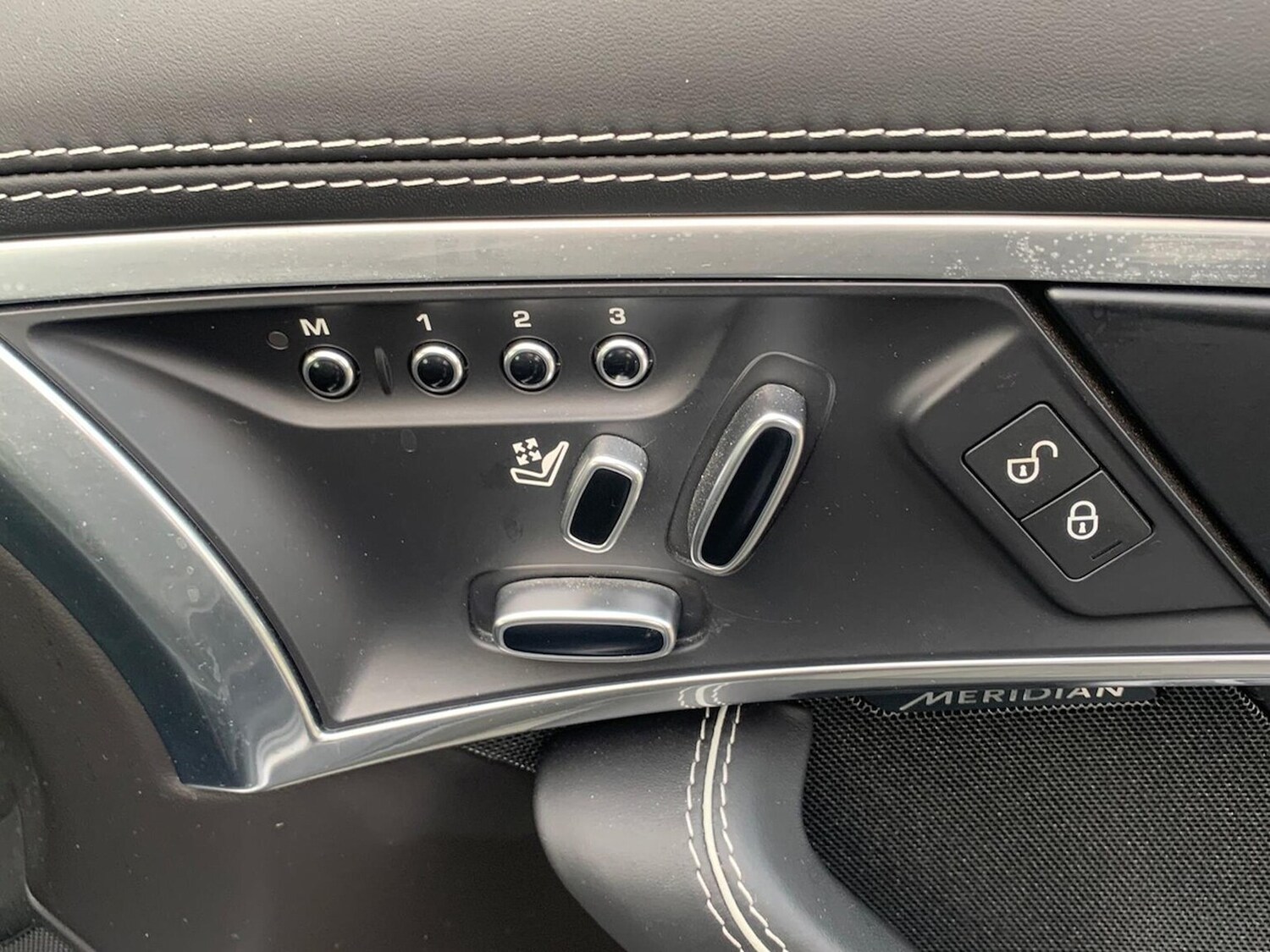 Used Jaguar F-Type 2017 for sale - 76225139: Photo 26