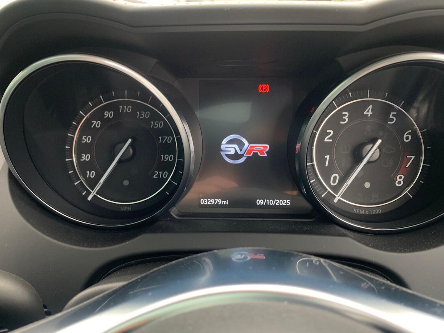 Used Jaguar F-Type 2017 for sale - 76225139: Photo 33