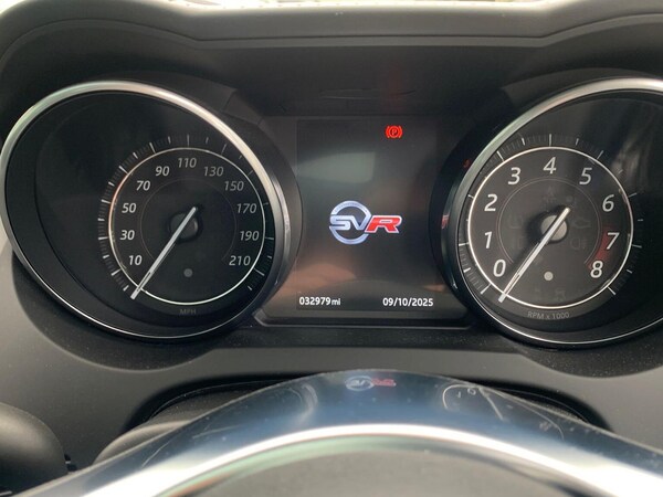 Used Jaguar F-Type 2017 for sale - 76225139: Photo 33