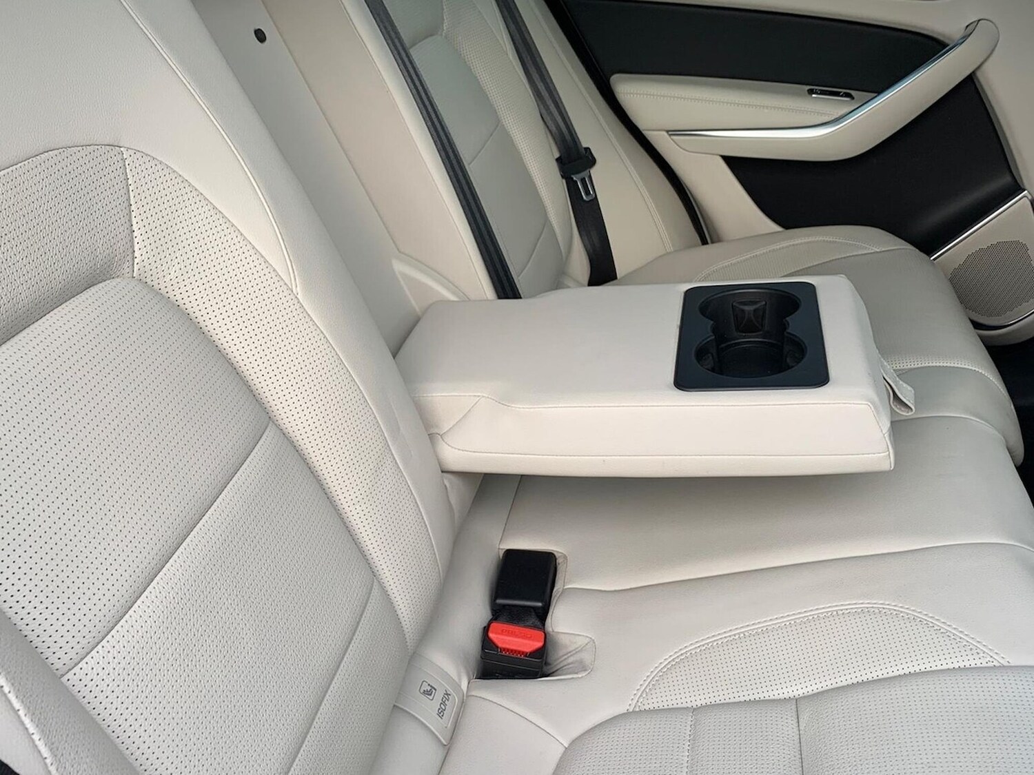 Used Jaguar F-Pace 2023 for sale - 76911223: Photo 33