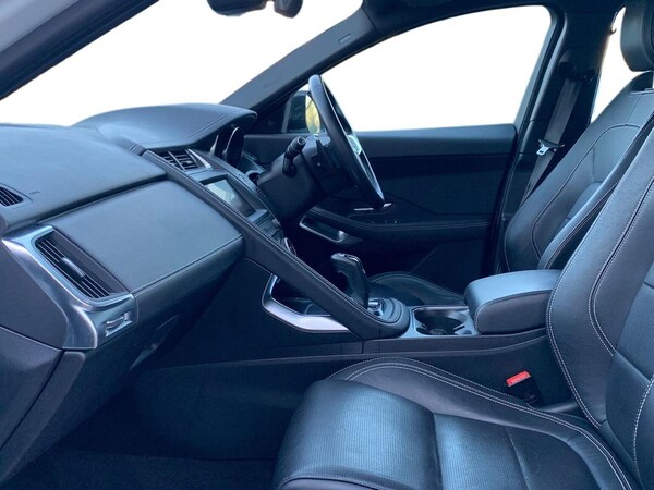 Used Jaguar E-Pace 2019 for sale - 76035736: Photo 3