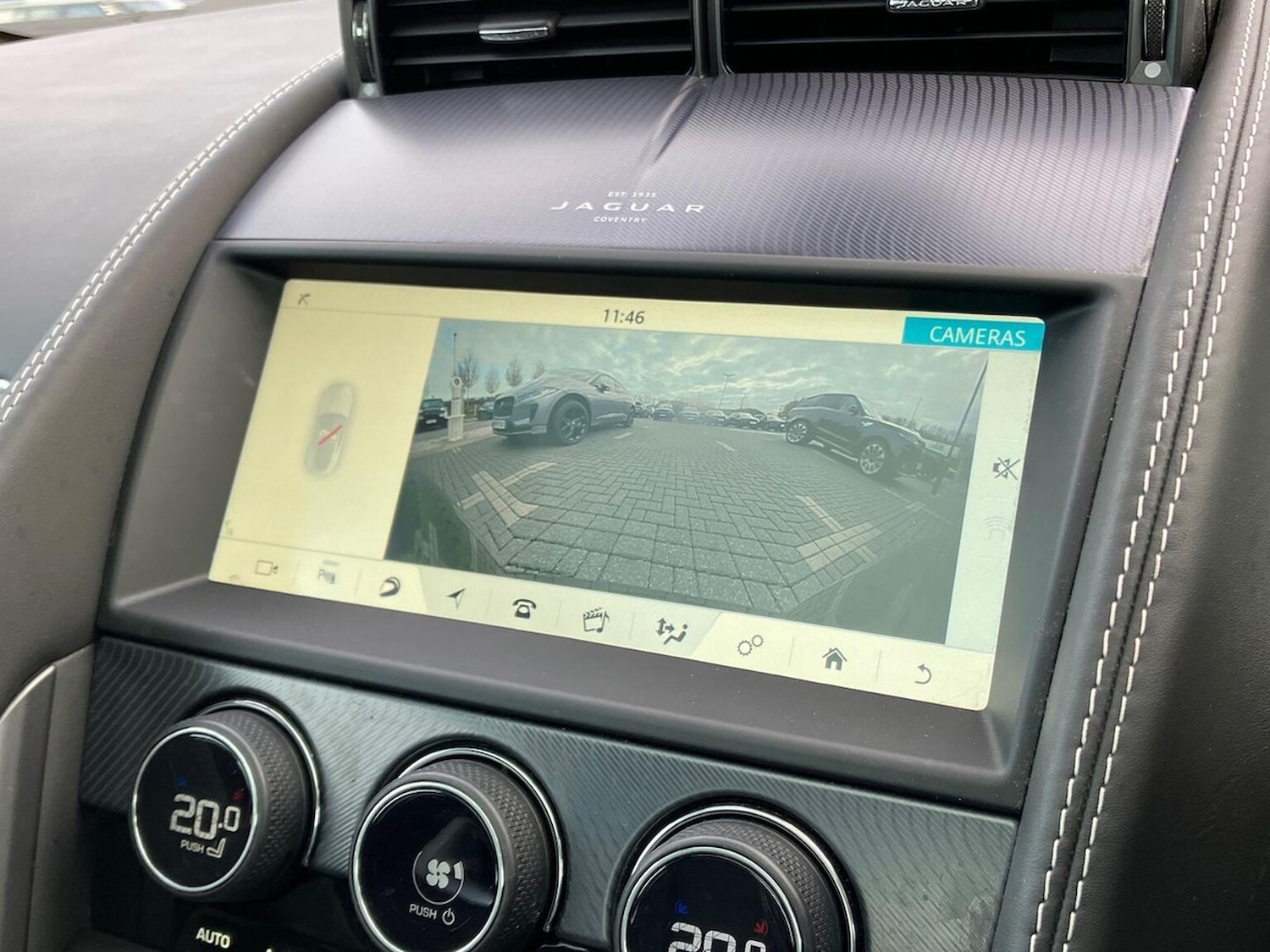 Used Jaguar F-Type 2022 for sale - 76637783: Photo 12