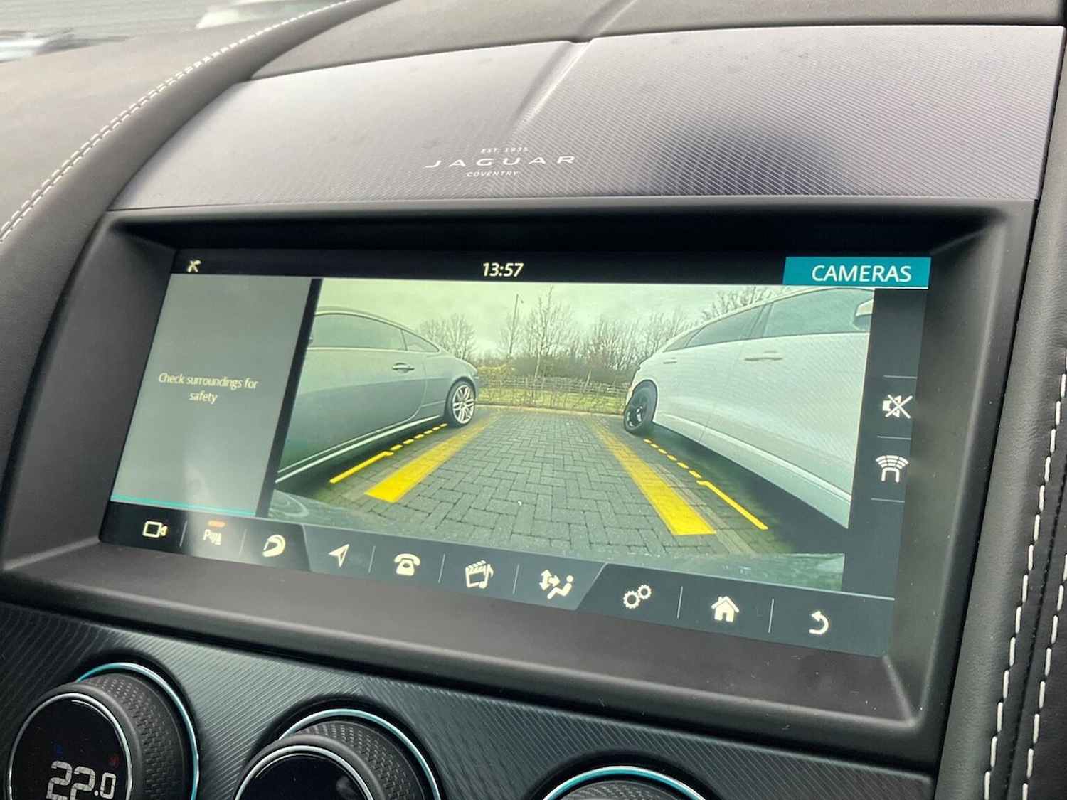 Used Jaguar F-Type 2022 for sale - 77528921: Photo 12