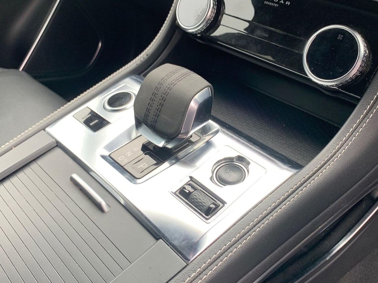 Used Jaguar F-Pace 2021 for sale - 76982887: Photo 15