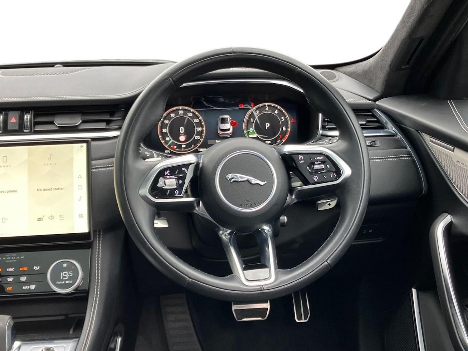 Used Jaguar F-Pace 2024 for sale - 78064455: Photo 15