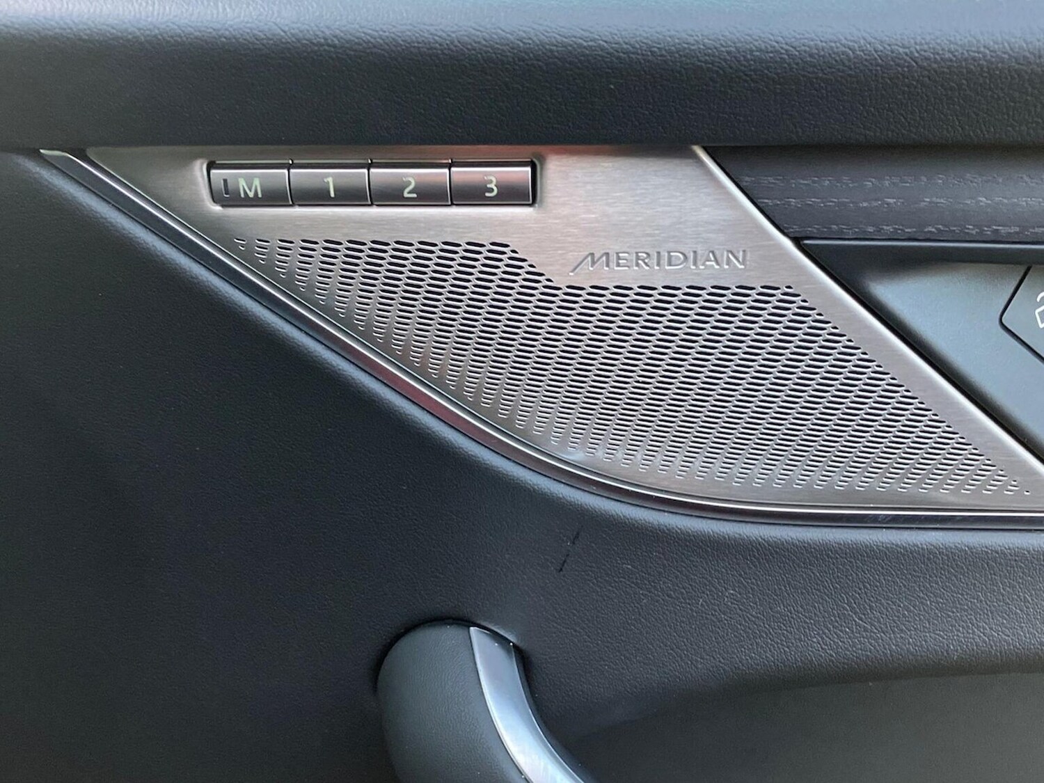 Used Jaguar F-Pace 2024 for sale - 76655869: Photo 27