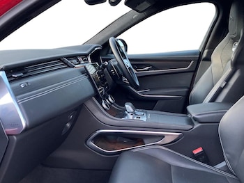 Used Jaguar F-Pace 2024 for sale - 76655869: Photo