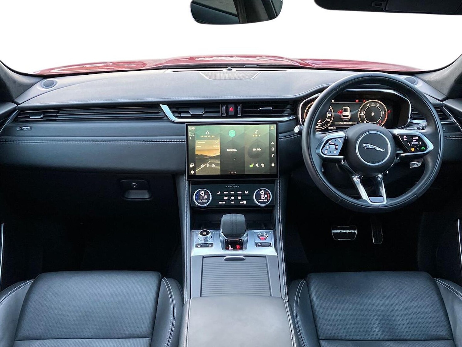 Used Jaguar F-Pace 2024 for sale - 76655869: Photo 9