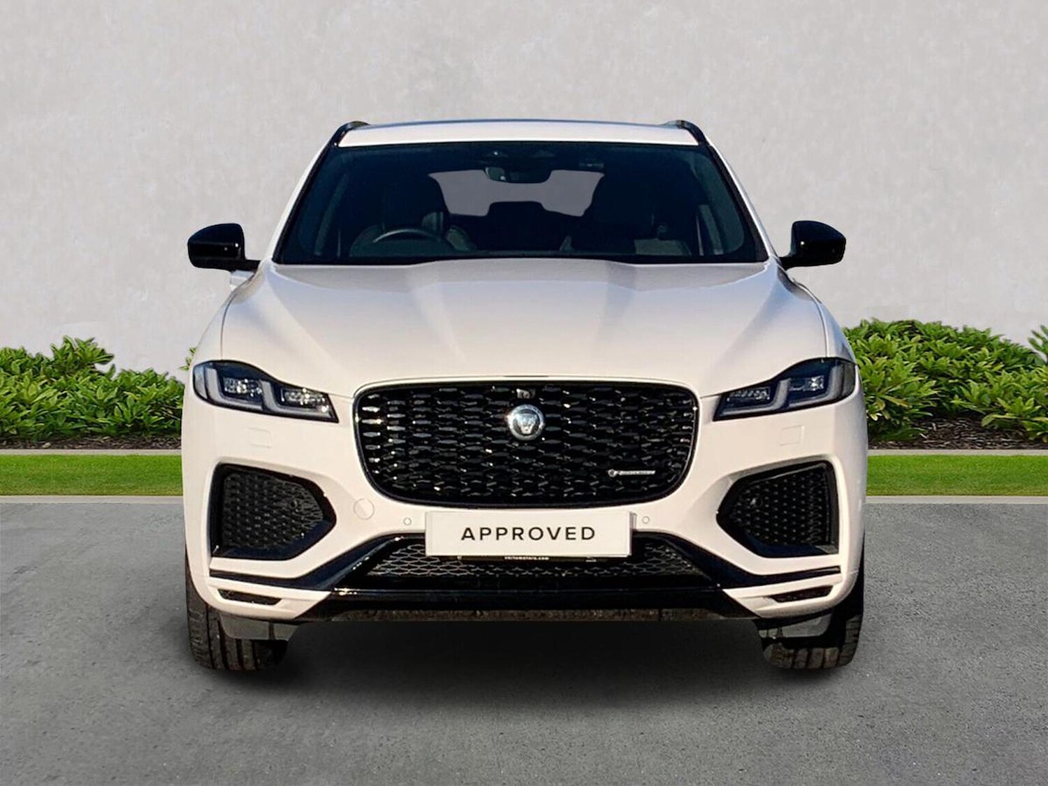 Used Jaguar F-Pace 2024 for sale - 76663797: Photo 7