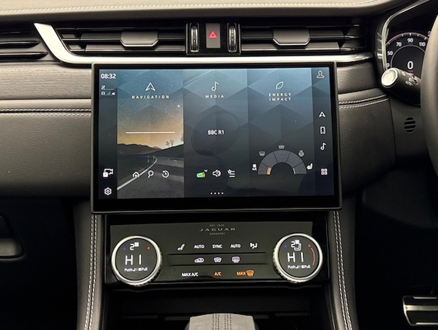 Used Jaguar F-Pace 2024 for sale - 77888661: Photo 14