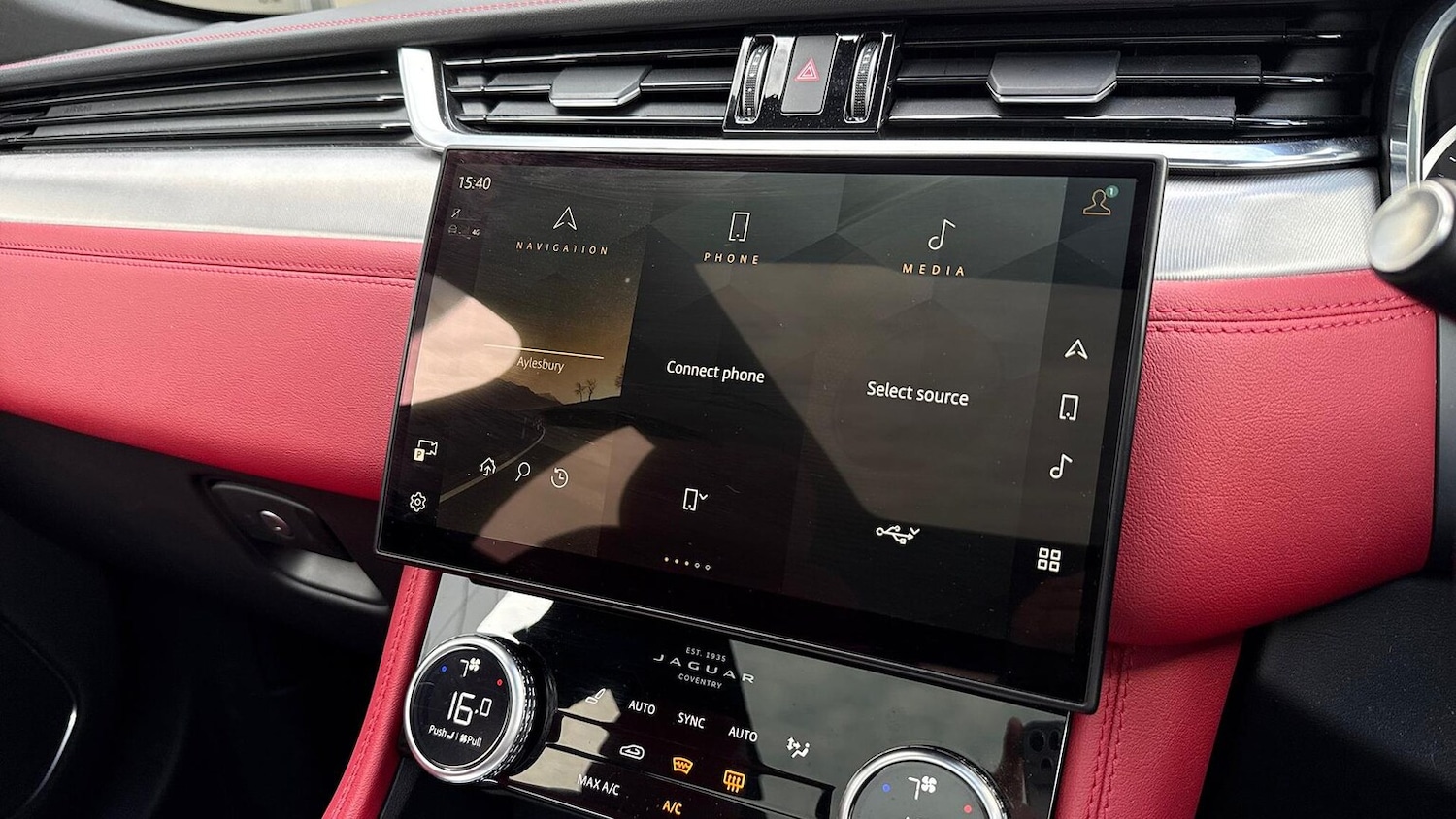 Used Jaguar F-Pace 2022 for sale - 76164949: Photo 11