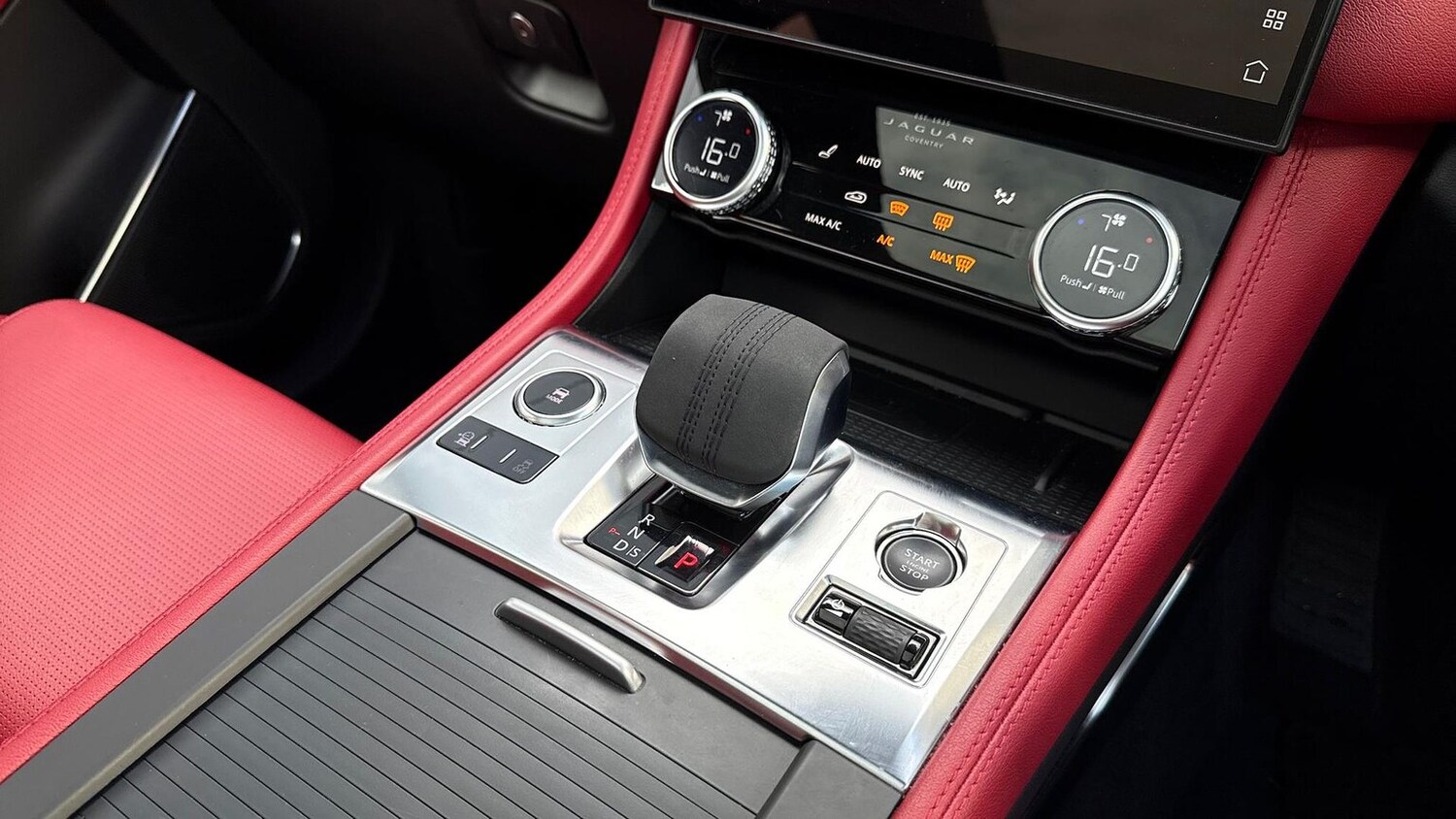 Used Jaguar F-Pace 2022 for sale - 76164949: Photo 13