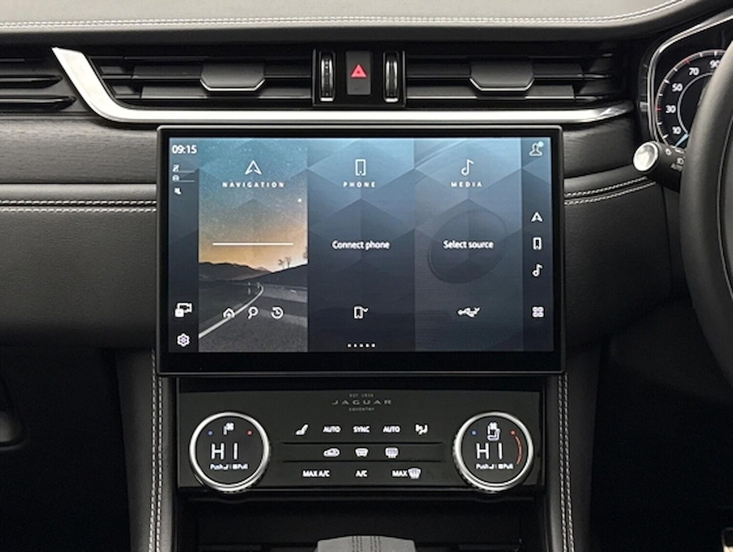 Used Jaguar F-Pace 2024 for sale - 78193940: Photo 16