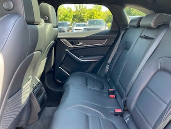 Used Jaguar F-Pace 2022 for sale - 78956847: Photo