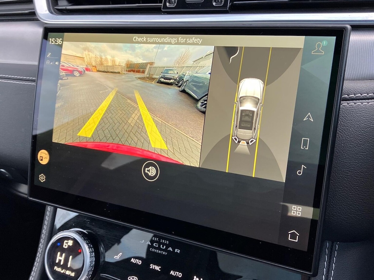 Used Jaguar F-Pace 2023 for sale - 77707432: Photo 12