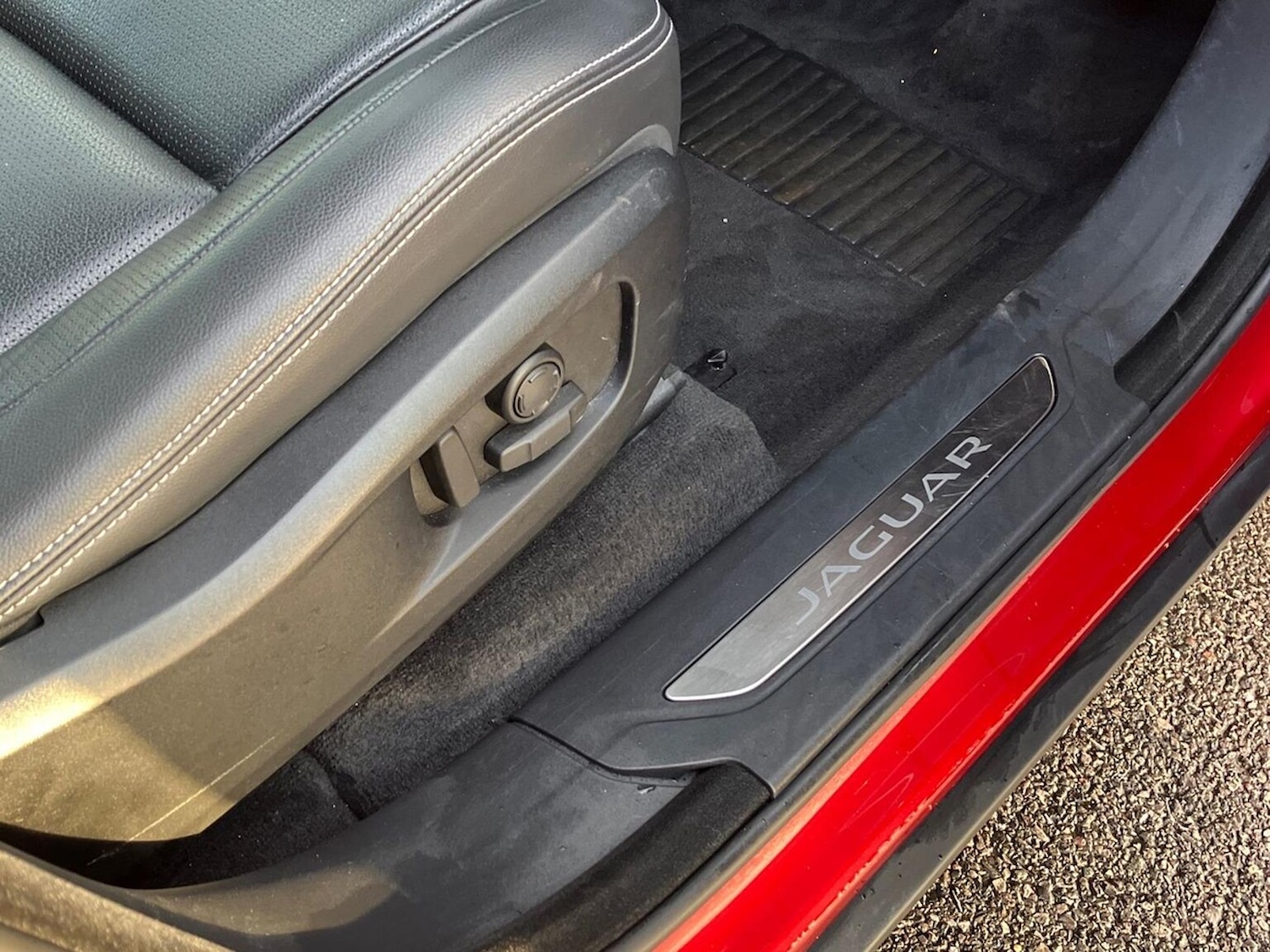 Used Jaguar F-Pace 2023 for sale - 77707432: Photo 23