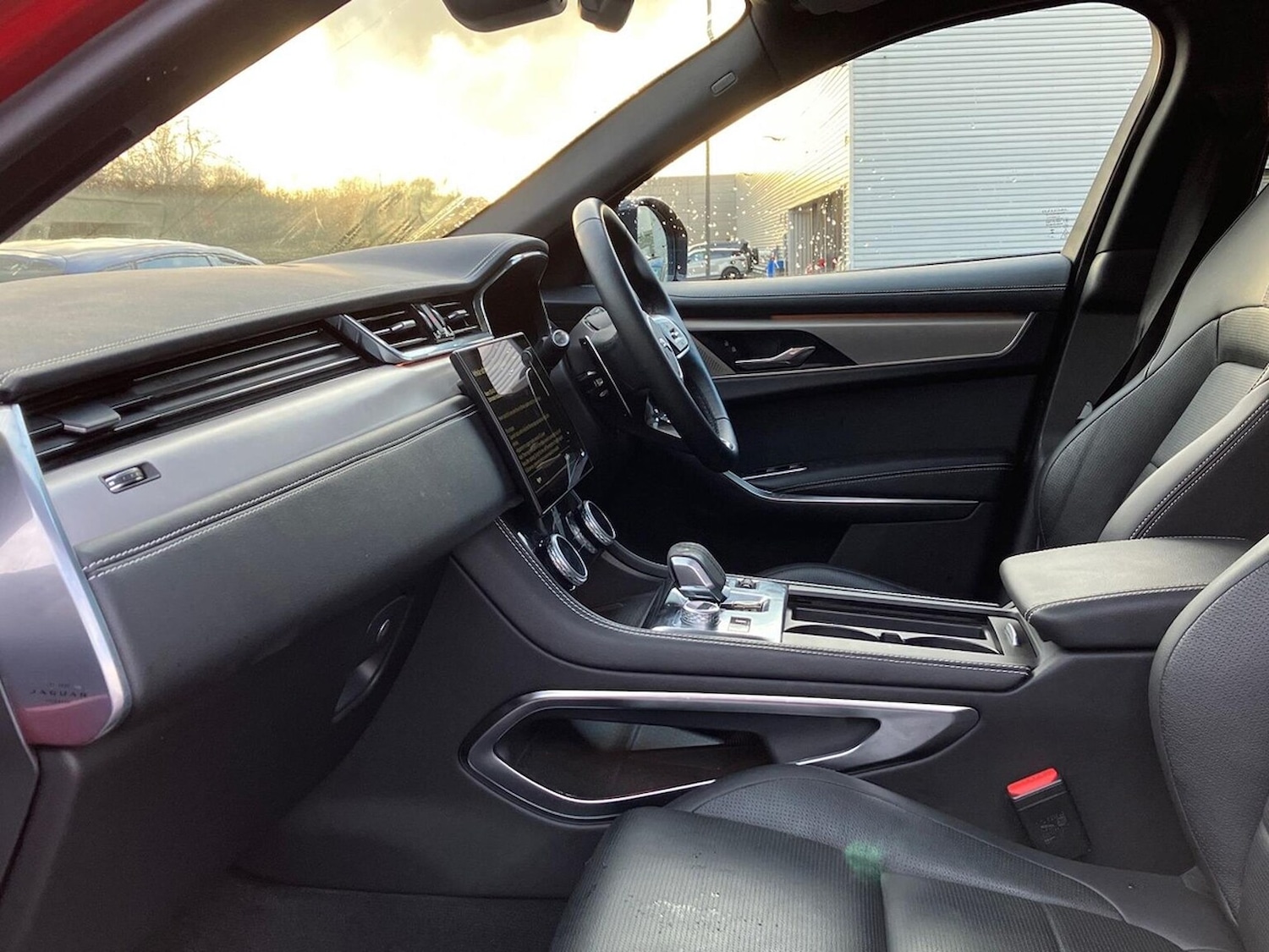 Used Jaguar F-Pace 2023 for sale - 77707432: Photo 3