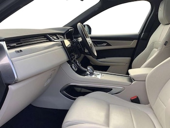 Used Jaguar F-Pace 2023 for sale - 78310448: Photo