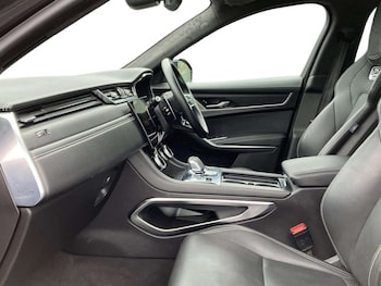 Used Jaguar F-Pace 2024 for sale - 78310419: Photo