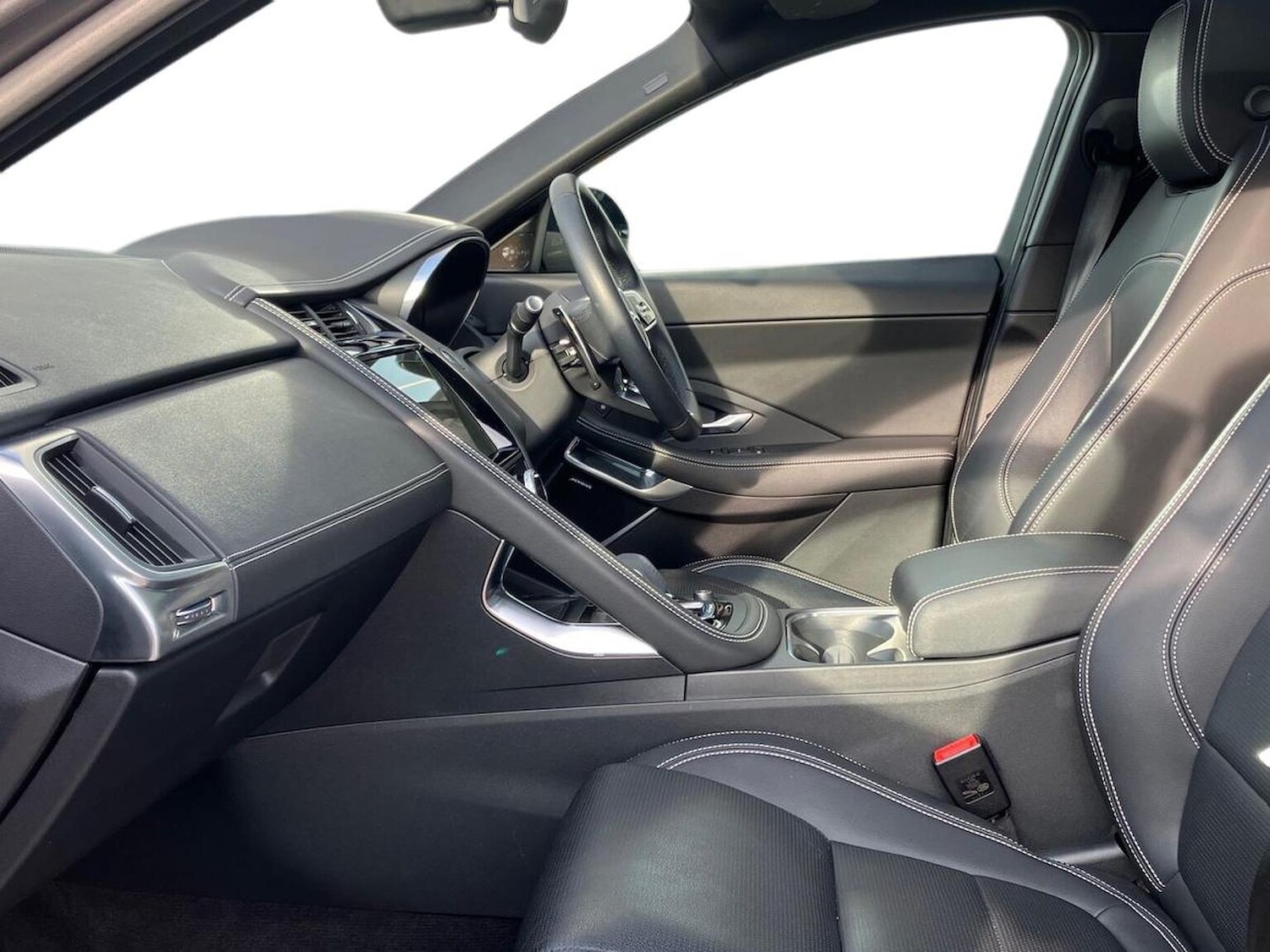 Used Jaguar E-Pace 2023 for sale - 78194151: Photo 5