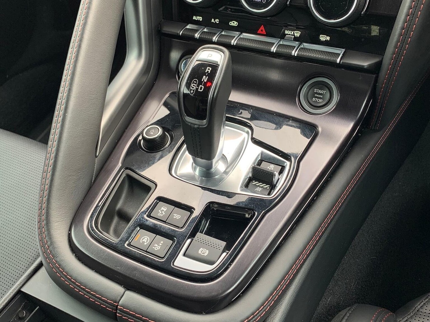 Used Jaguar F-Type 2019 for sale - 76194458: Photo 13