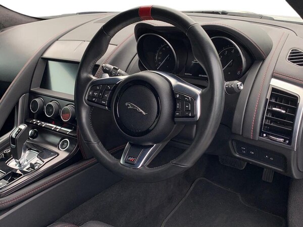 Used Jaguar F-Type 2019 for sale - 76194458: Photo 15