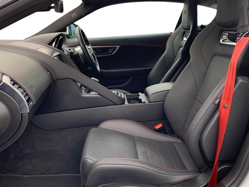 Used Jaguar F-Type 2019 for sale - 76194458: Photo 3