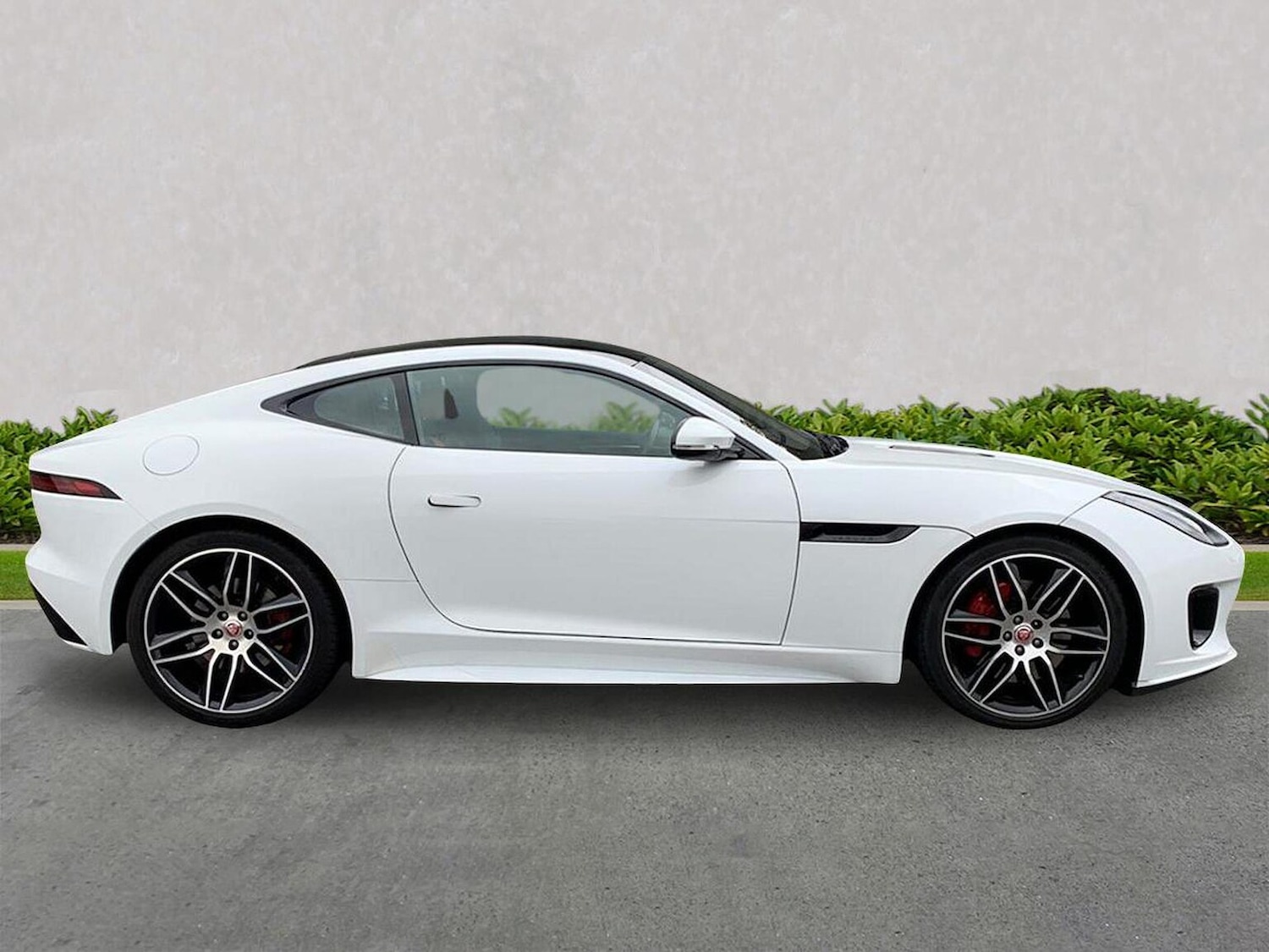 Used Jaguar F-Type 2019 for sale - 76194458: Photo 5