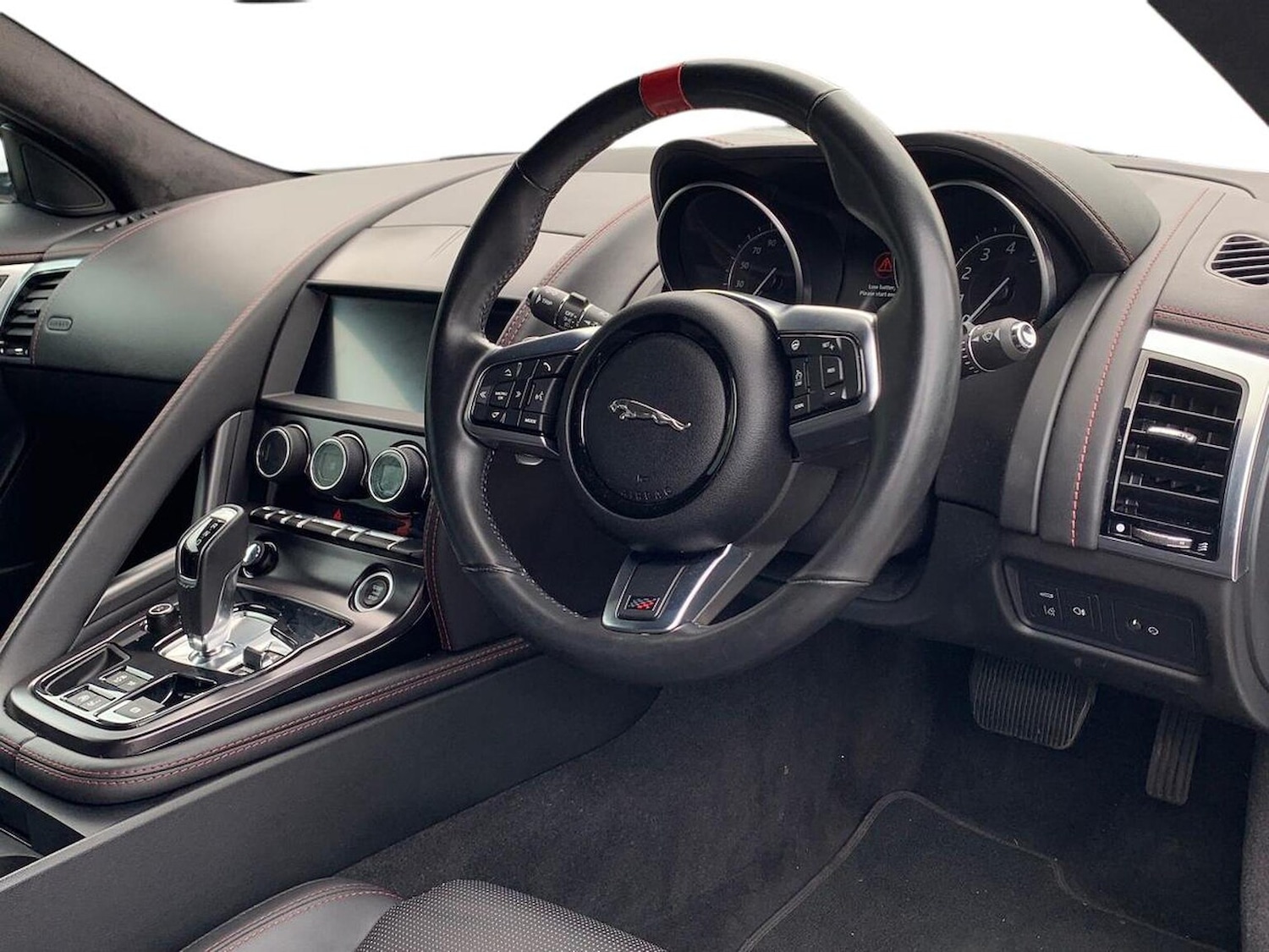 Used Jaguar F-Type 2019 for sale - 76194458: Photo 9