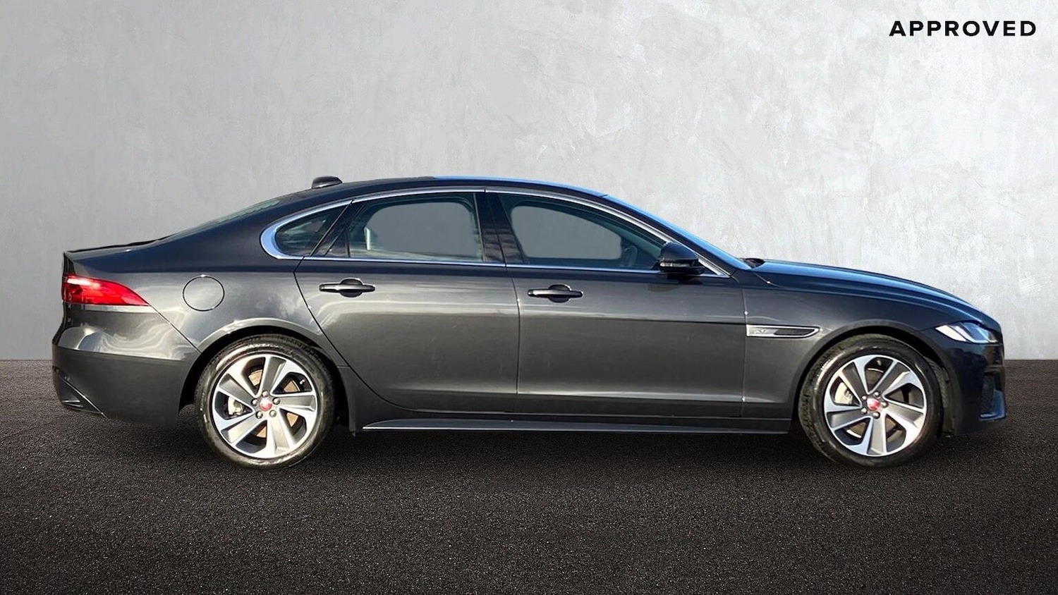 Used Jaguar XF 2023 for sale - 76505010: Photo 5