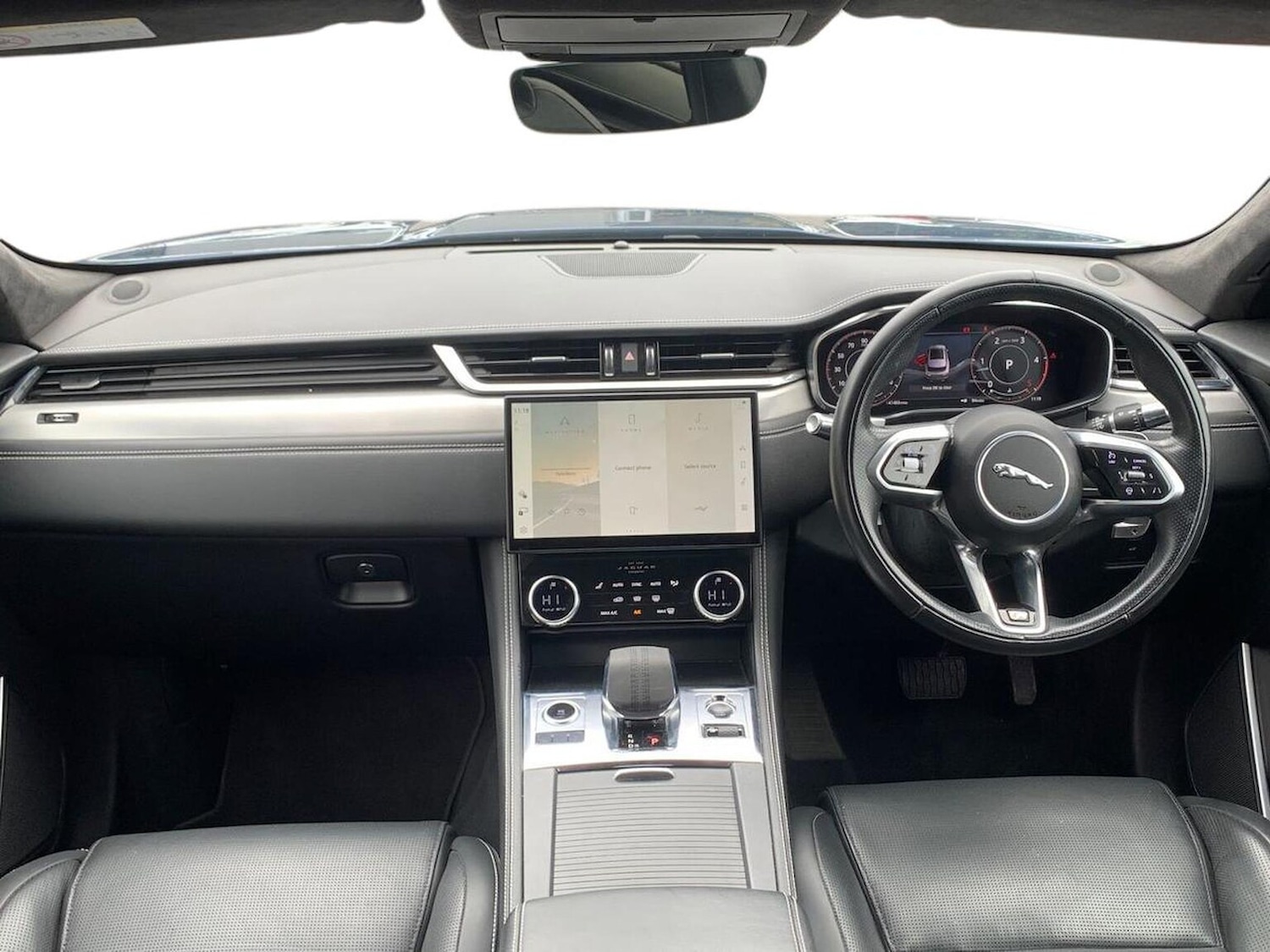 Used Jaguar F-Pace 2021 for sale - 76663802: Photo 9