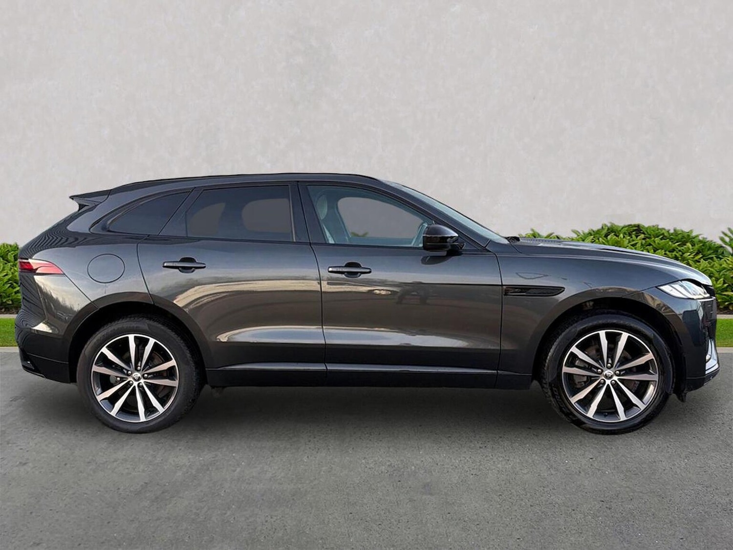 Used Jaguar F-Pace 2023 for sale - 77487559: Photo 5