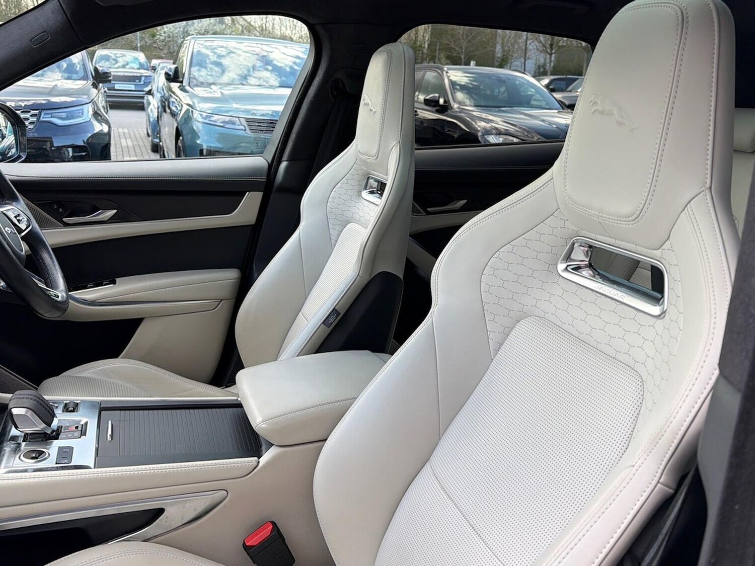 Used Jaguar F-Pace 2022 for sale - 78193943: Photo 24