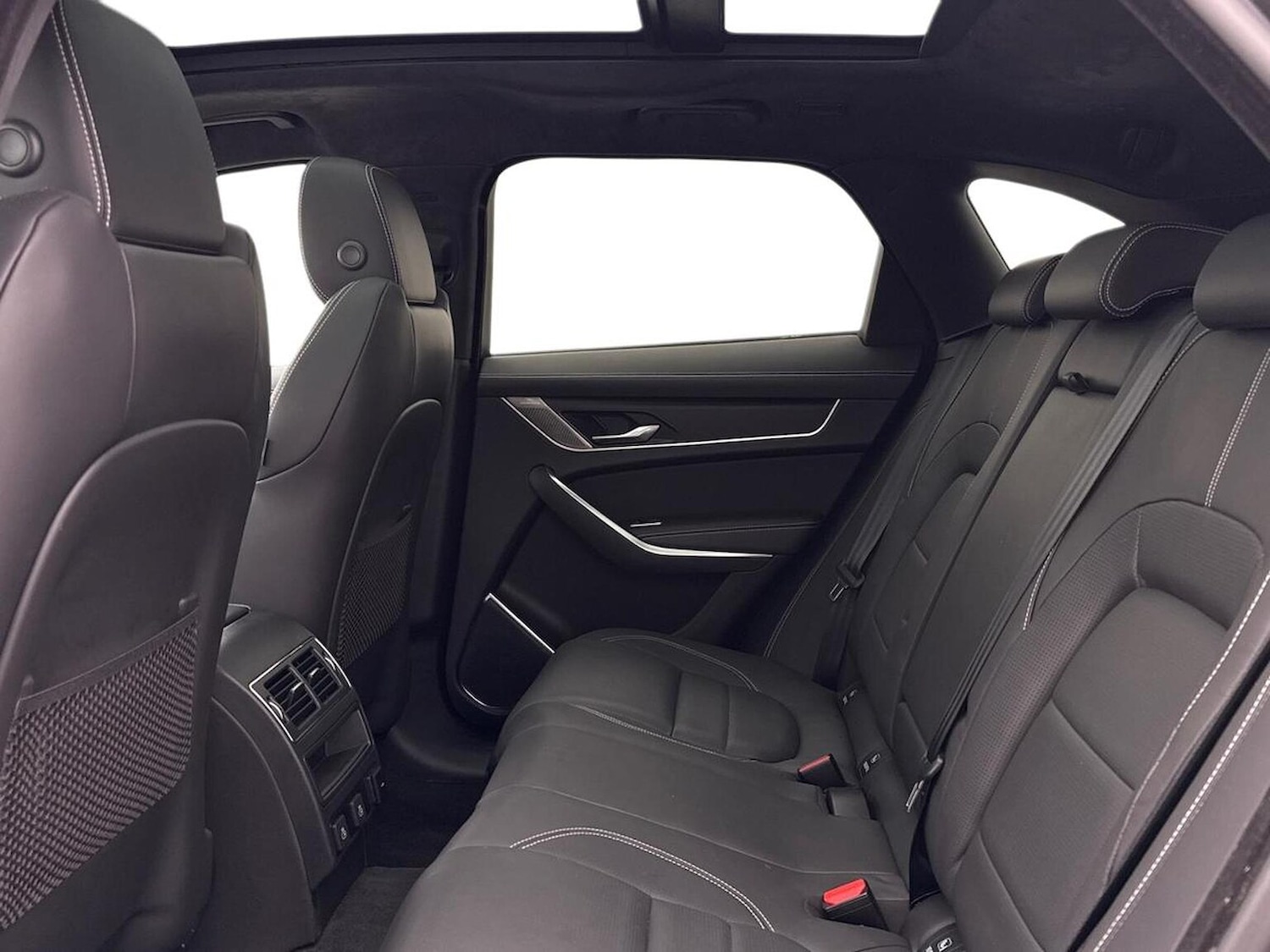 Used Jaguar F-Pace 2024 for sale - 78193829: Photo 4