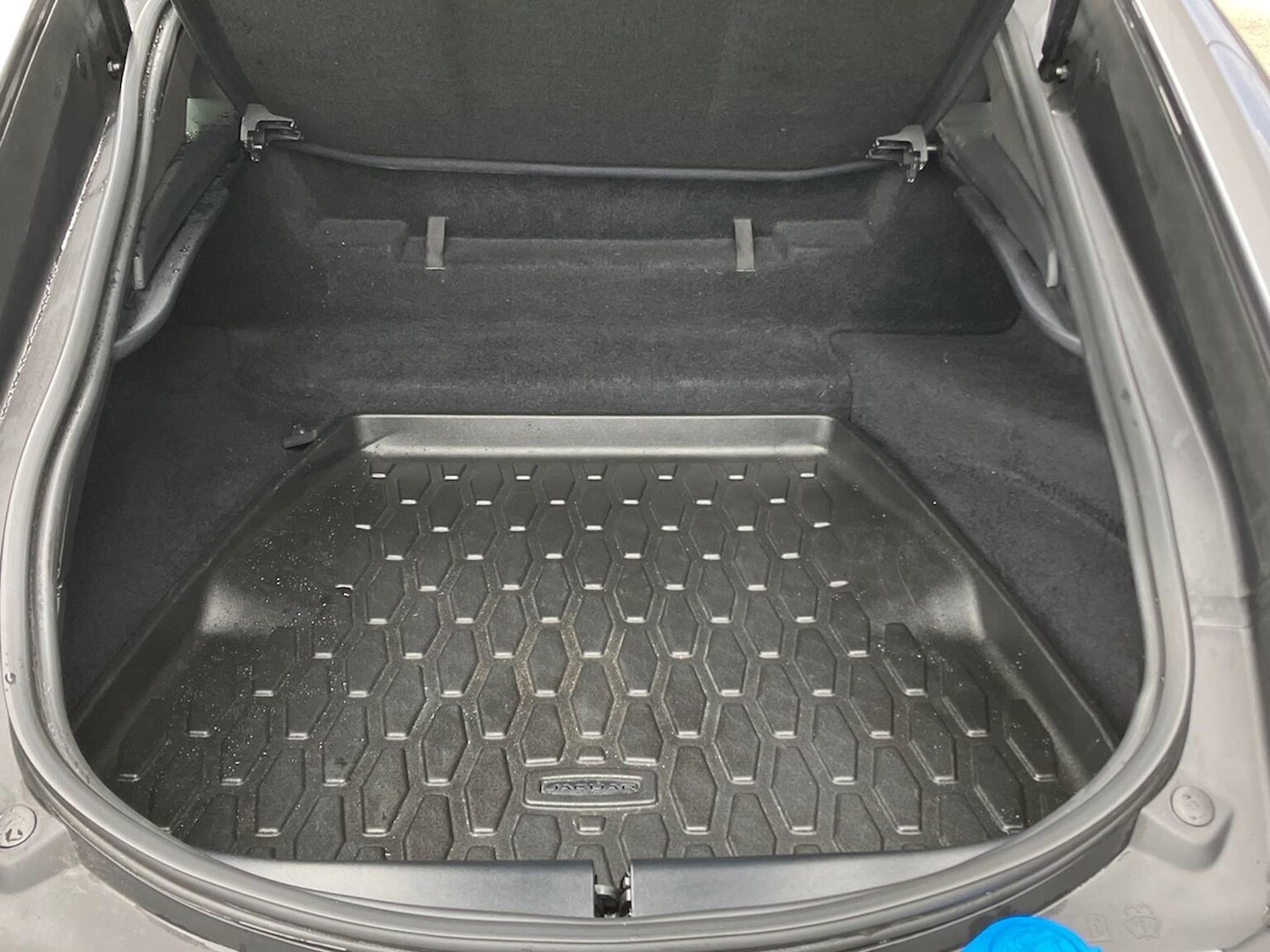 Used Jaguar F-Type 2023 for sale - 78193825: Photo 12