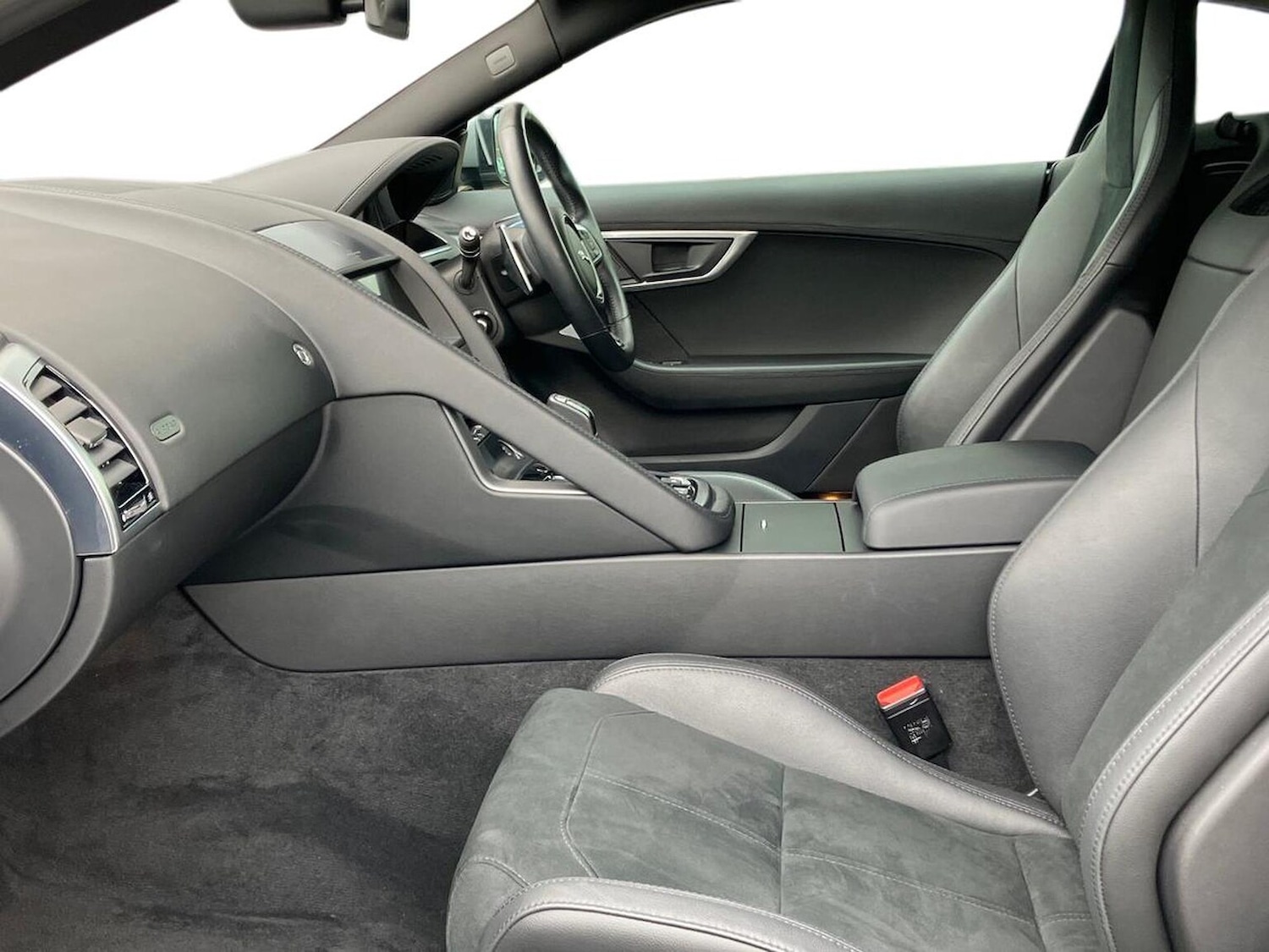 Used Jaguar F-Type 2023 for sale - 78193825: Photo 5