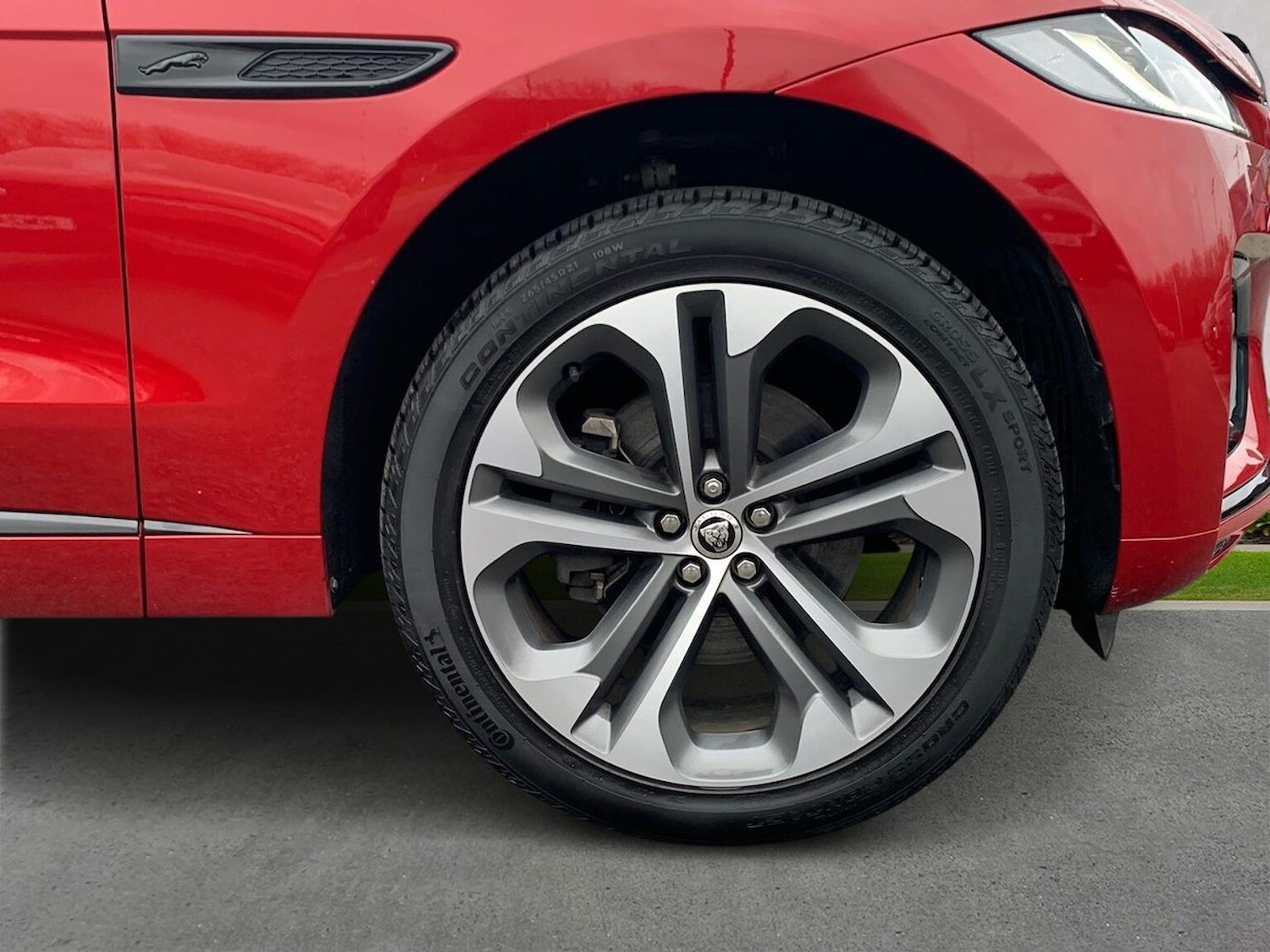 Used Jaguar F-Pace 2023 for sale - 77775188: Photo 8