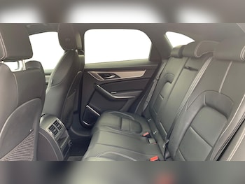 Used Jaguar F-Pace 2023 for sale - 75524086: Photo
