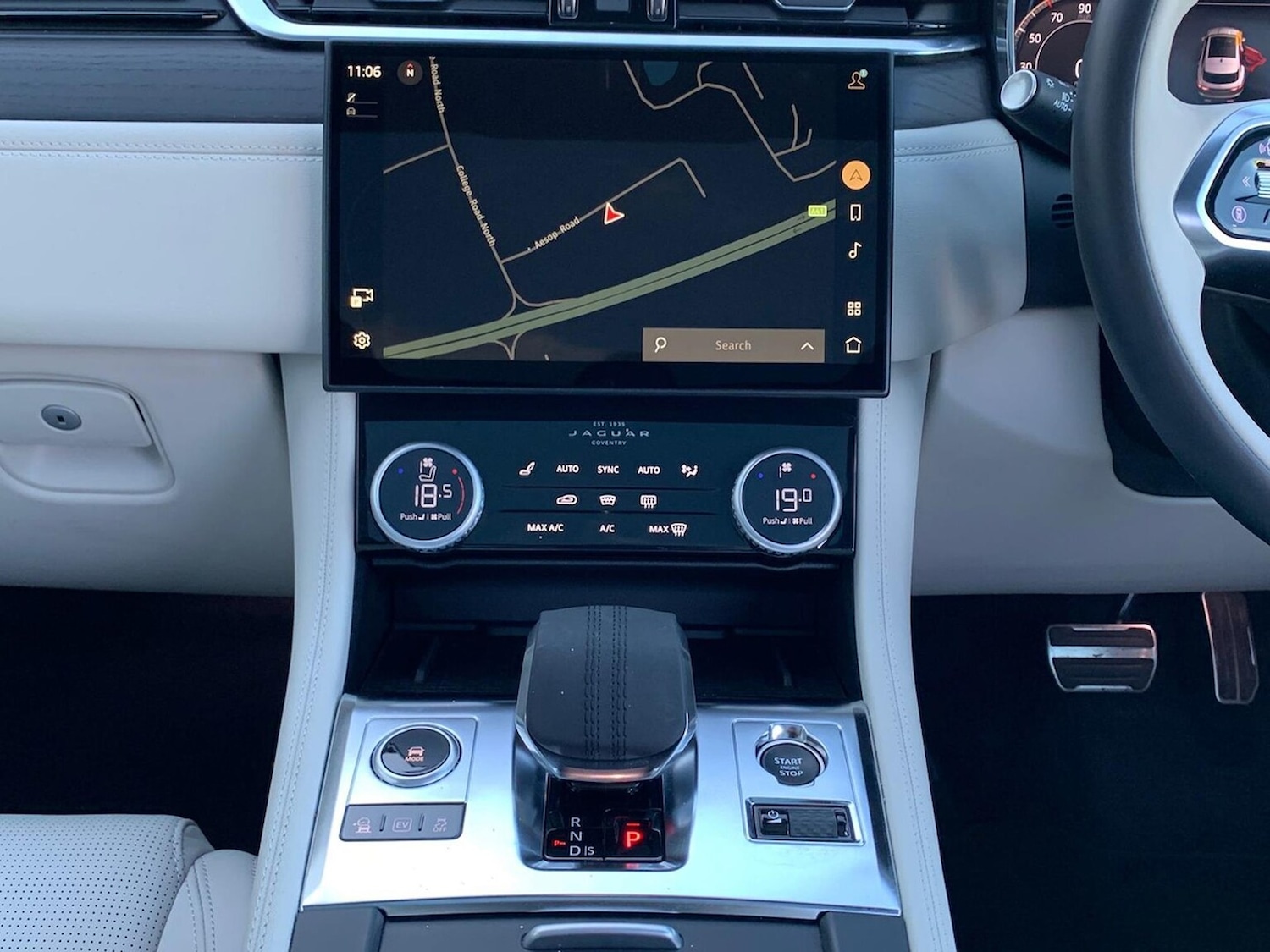 Used Jaguar F-Pace 2024 for sale - 76382646: Photo 14