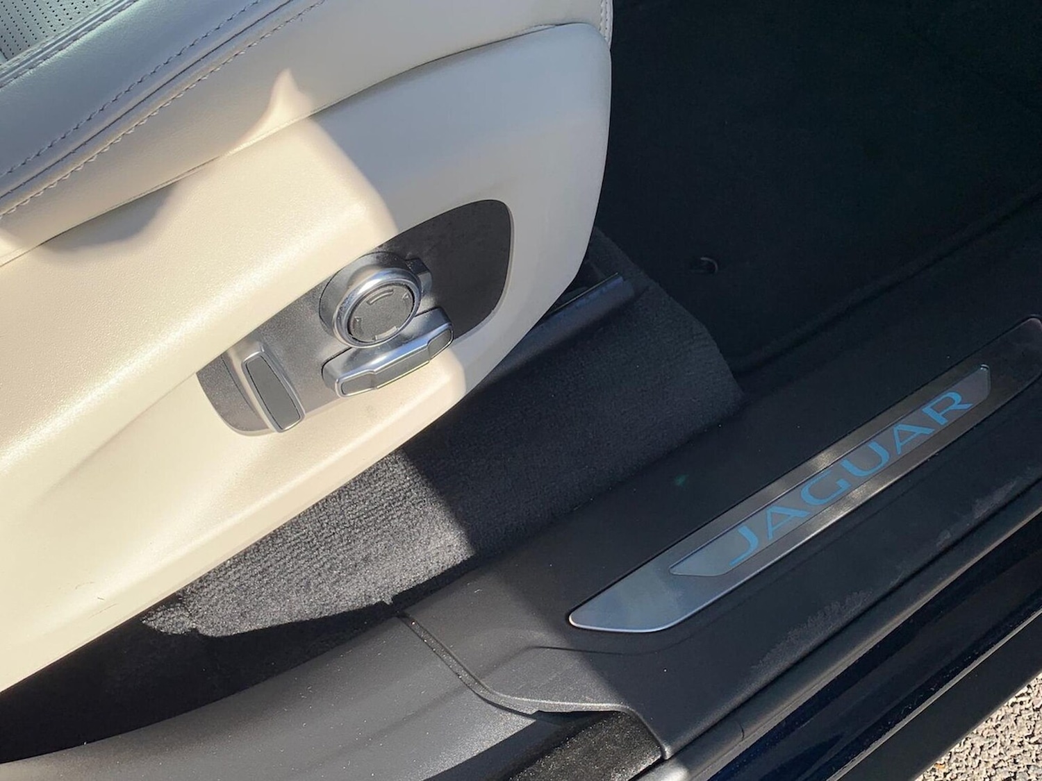 Used Jaguar F-Pace 2024 for sale - 76382646: Photo 23