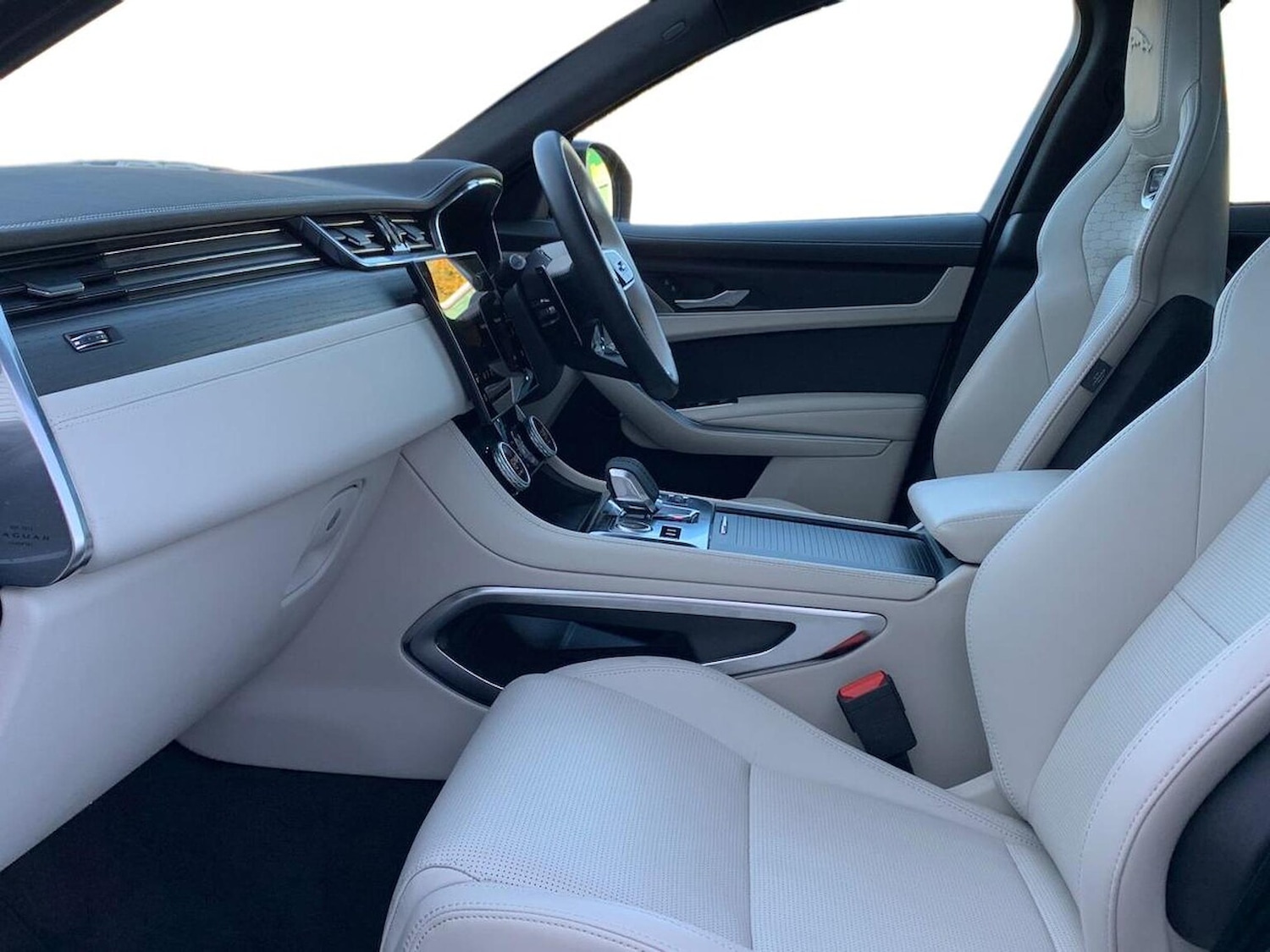 Used Jaguar F-Pace 2024 for sale - 76382646: Photo 3